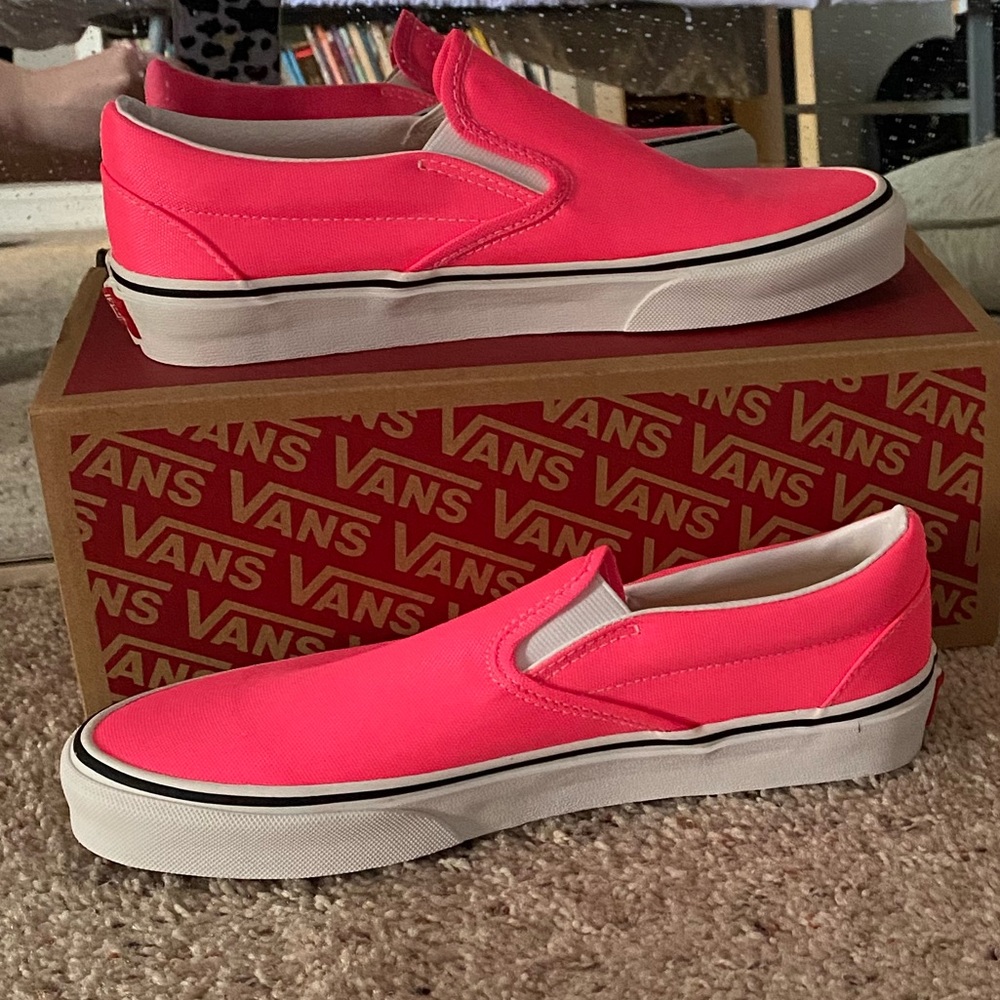 NWT Hot Pink Vans